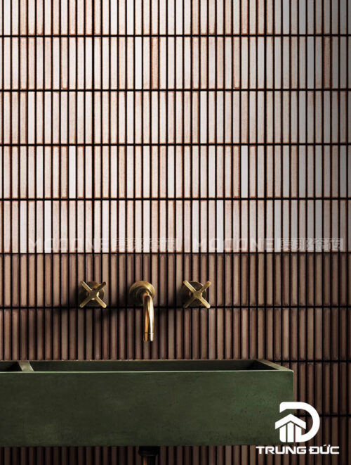 Gạch mosaic ốp tường phòng tắm màu be