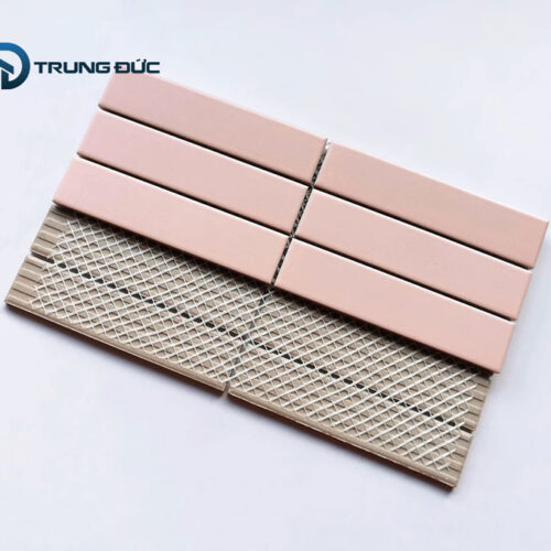 Gạch mosaic thanh que màu hồng 32x145 mm