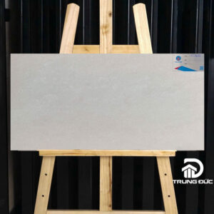 Gạch 30x60 Viglacera KT3685 màu ghi sáng men matt