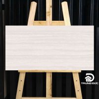 Gạch 30x60 Viglacera VHP3605 vân sọc dưa màu ghi sáng