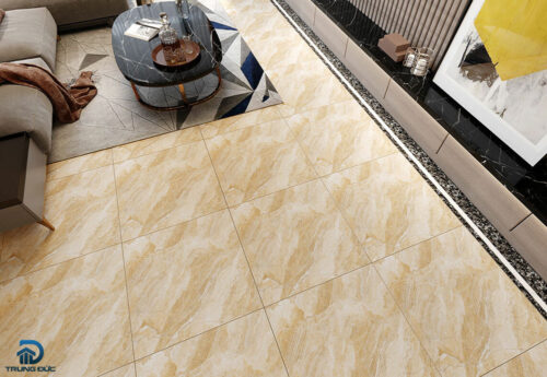 Gạch lát nền phòng khách 60x60 vân đá vàng 60077