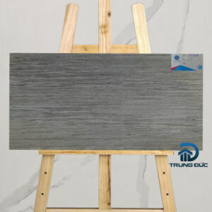 Gạch 30x60 Viglacera KT3608 màu ghi kẻ sọc